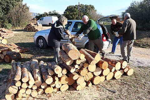 Grand succès pour la première vente de bois communal, les 25 et 26 janvier